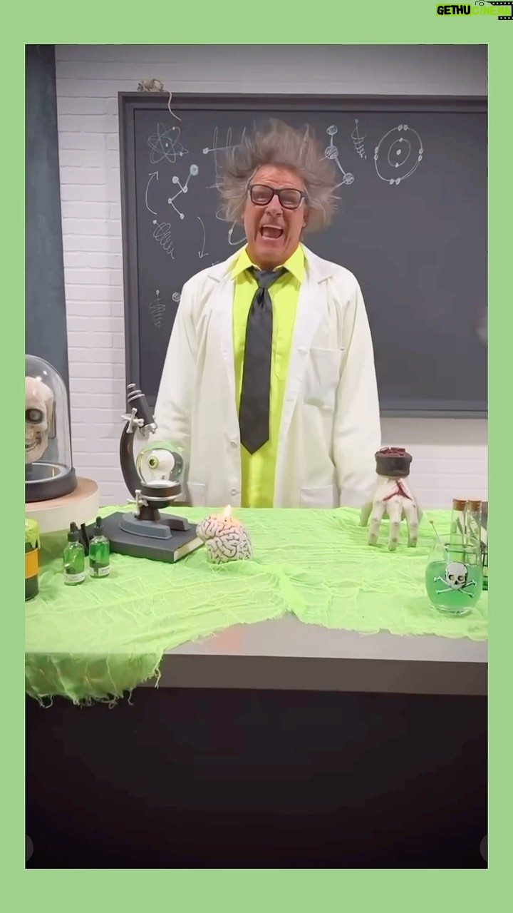 Ty Pennington Instagram - Did someone say spooky season?!! π§ββοΈπ»π¨π»βπ¬ #muahaha Donβt miss my new #athomextypennington collection in @athomestores NOW! #getitbeforeitsgone #athomepartner #halloween #halloweendecor #madscientist #halloweencostume #halloweencostumeideas #spookyseason Savannah, Georgia