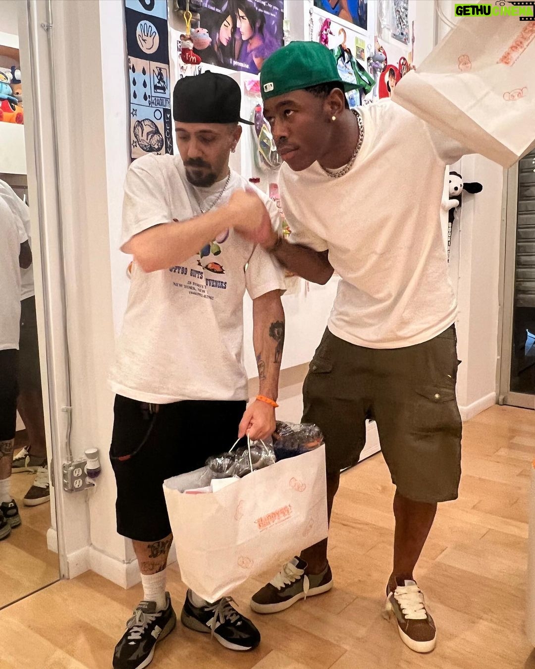 Tyler, the Creator Instagram - 4. Buttons