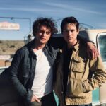 Tyler Blackburn Instagram - Keeping warm 🥶 📸 @lajoella