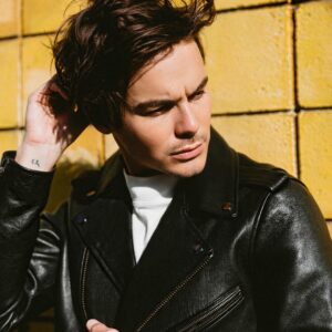 Tyler Blackburn Instagram - 💜🧡❤️💛💙💚