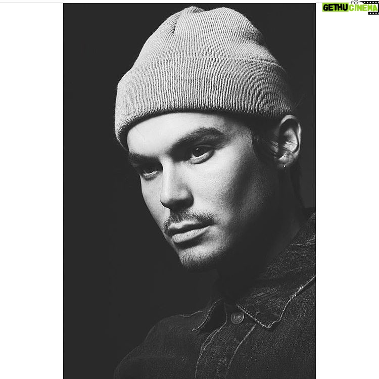 Tyler Blackburn Instagram - Another one from @bradleymeinz 😏