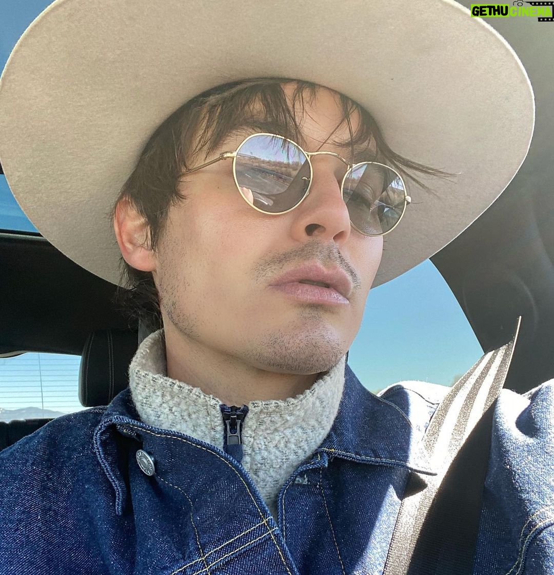 Tyler Blackburn Instagram - 🪱 Santa Fe, New Mexico