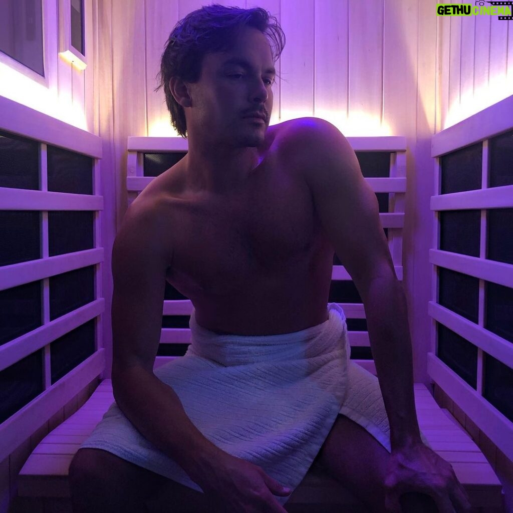 Tyler Blackburn Instagram - This is a game changer. @clearlightsaunas100