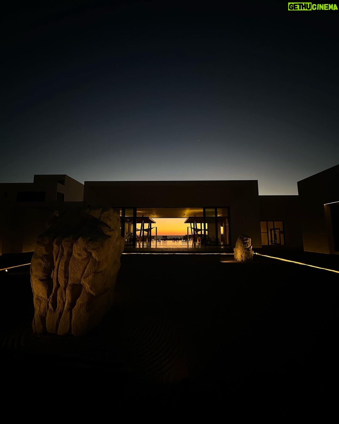 Tyler Blackburn Instagram - heart is full 🌙 @nobuloscabos Nobu Los Cabos