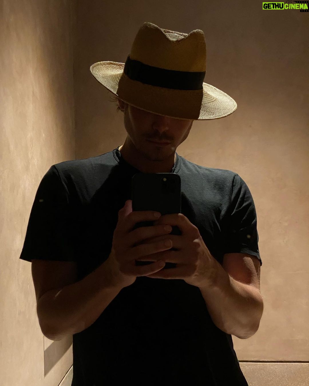 Tyler Blackburn Instagram - ☀️🌙 One&Only Mandarina
