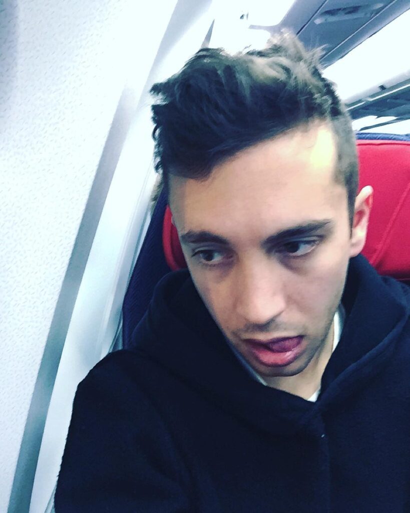 Tyler Joseph Instagram - shows in europe:.:can't wait to see you frens