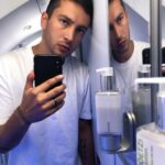 Tyler Joseph Instagram - i didn’t even edit this garbage. it’s sunday. my editing business is closed on sundays.
