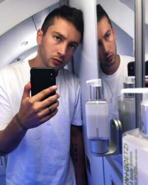 Tyler Joseph Instagram - i didn’t even edit this garbage. it’s sunday. my editing business is closed on sundays.