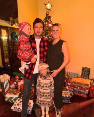 Tyler Joseph Instagram - merry christmas from the joseph’s… all 5 of us ;)