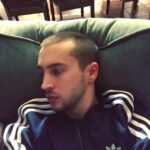 Tyler Joseph Instagram - -._\___|..''