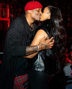 Tyrese Gibson Instagram - Reloaded 💬 apology tours with Leo’s are very very real…… Tyrese.Tv 

If apologizing would’ve taken me another two weeks,  I would’ve did it because you’re worth it. I’m sorry babe. I love you happy Valentines.  @zelietimothy you ARE the BEAUTY that I've discovered in my pain…. Tyrese.Tv is live for only 8 more hours…… She's giving me dirty looks now writing this loooonnngggg ass caption lol