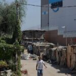 Tyrese Gibson Instagram – Repost Amazon built a $21 million state-of-the-art 344,000-square-foot warehouse in Tijuana, Mexico amid a settlement where many houses are engineered with wood scraps, tarps and cardboard.

The images, first posted by photographer Omar Martinez, opened the debate because of the clear contrast. Some people on social media called them a display of capitalism and globalization.

In Tijuana, both authorities and business-sector representatives praised the new investment entering the city, while residents of the Nueva Esperanza neighborhood, located in front of the warehouse, still have doubts about what this would mean for them.

(Via: Omar Martinez & Ana Ramirez)