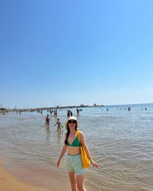 Uhm Ji-won Instagram - Mom and I in Crotone.

크로토네에서의 하루.

#crotone #beach #girlstrip #familytrip #italy🇮🇹