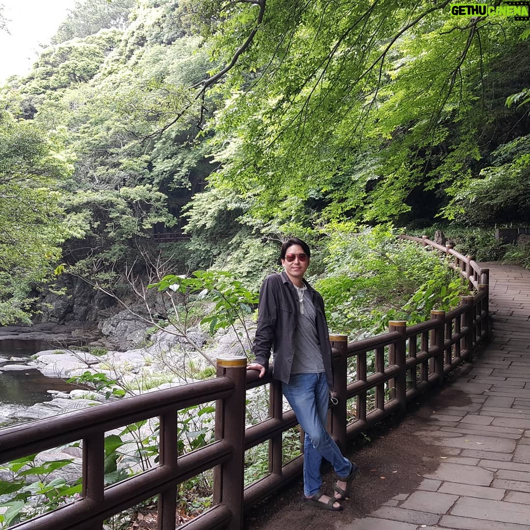 Uhm Ki-joon Instagram - 얼마만의 제주도였는지~ 좋은추억 감사합니다~ 그날들 안녕~~ㅎㅎ