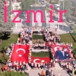 Umut Oğuz Instagram - İzmirli bilir 9 Eylül ne demektir. İşgal edildiğinde bir milletin Kurtuluş hareketini başlatan, İşgali bittiğindeyse vatanın bağımsızlığını ilan ettiği dünyadaki tek şehirdir İZMİR ! 🇹🇷 Doğum günün kutlu olsun 🧿🧿👏🏼👏🏼 #9eylülizmirinkurtuluşukutluolsun #mustafakemalatatürk Video @okanoguzz