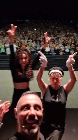 Umut Oğuz Instagram - Hataylılar burada mı ? 😍
🧿🧿💥🔥❤️👏🏼👏🏼👏🏼

#hırsızoyun 
#expohatay2021
#yaşasıntiyatro