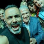 Umut Oğuz Instagram - Çok güzel değil mi ? 😍🥳🧿 #tiyatro #tiyatrocandır @efelerbelediyesi @tunaarman @ebrukaranfilci @cerenbayir @suatinall