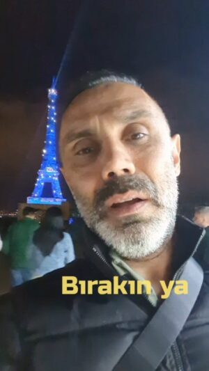 Umut Oğuz Instagram - Görmemişin kulesi olmuş... 

#toureiffel #paris #tbt #hgg