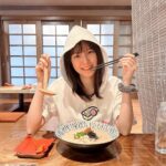 Ungsumalynn Sirapatsakmetha Instagram - เย็นแล้วอย่าลืมหาอะไรหม่ำๆนะก๊ะ😝🍜