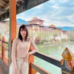Ungsumalynn Sirapatsakmetha Instagram - 🏞️🌿 #PunakhaDzong @tourismbhutan #themarcompro Punakha Dzong