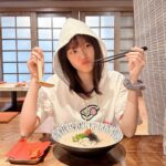 Ungsumalynn Sirapatsakmetha Instagram - เย็นแล้วอย่าลืมหาอะไรหม่ำๆนะก๊ะ😝🍜