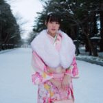 Ungsumalynn Sirapatsakmetha Instagram - กิโมโนมีหลายชั้น แต่เธอนั้นต้องมีชั้นคนเดียว🤭👘❄️🌸 #danpattiehoneymoon 北海道神宮 / HOKKAIDO-JINGU