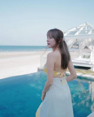 Ungsumalynn Sirapatsakmetha Instagram - พาน้องมามองทะเล🥰🌊
