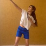 Upasana Rai Instagram - Dancing is like taking a mini vacation from the stress of the everyday. . #upasana #upasanarc #dance #dancereels #home #home #instadaily #instadaily