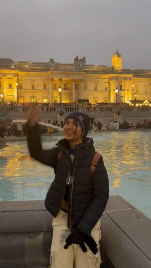 Upasana Rai Instagram - Following tradition at trafalgar square ..
.
#travelphotography #tradition #trafalgarsquare #pray #london #travelgram #actor #workholiday #upasana #upasanarc