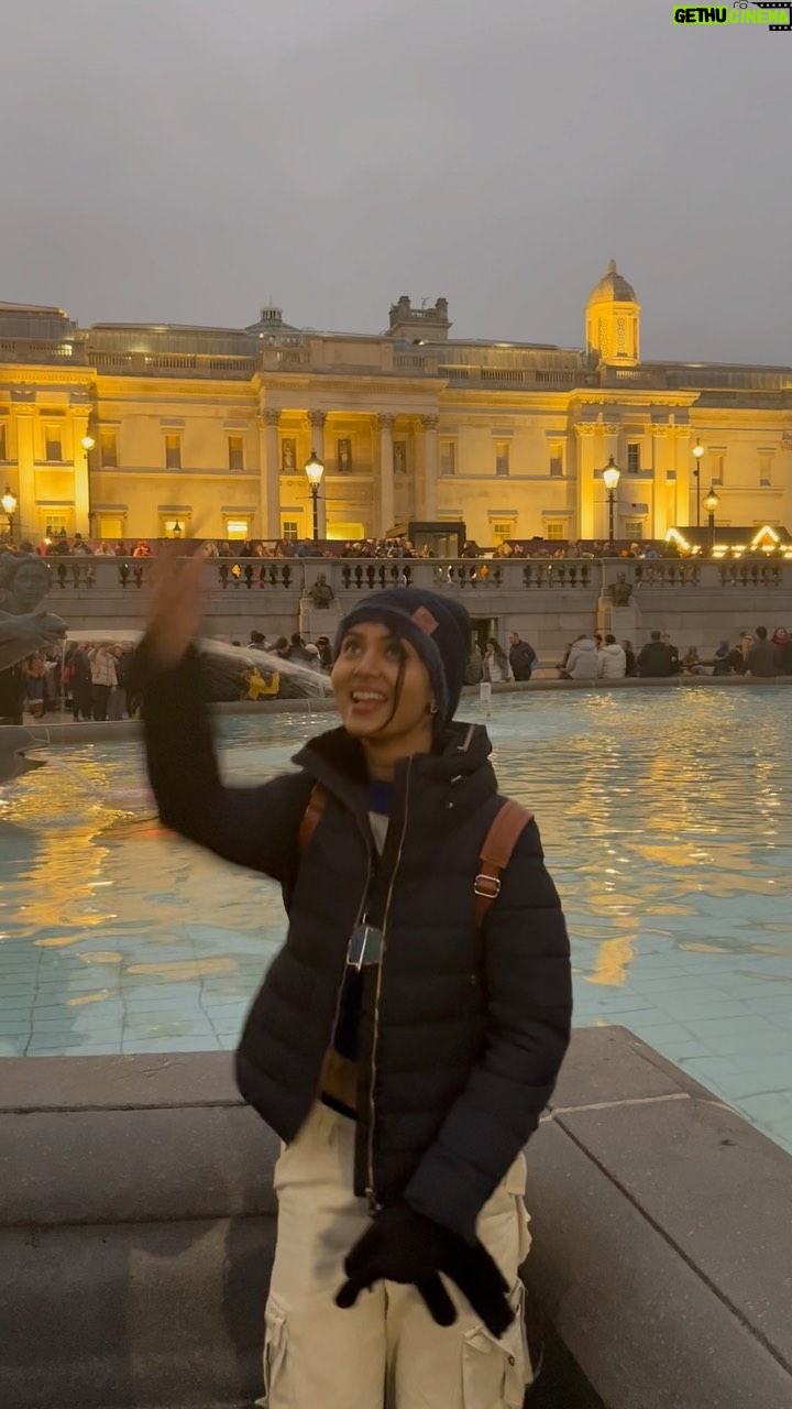 Upasana Rai - 69 Likes - Following tradition at trafalgar square ..
.
#travelphotography #tradition #trafalgarsquare #pray #london #travelgram #actor #workholiday #upasana #upasanarc