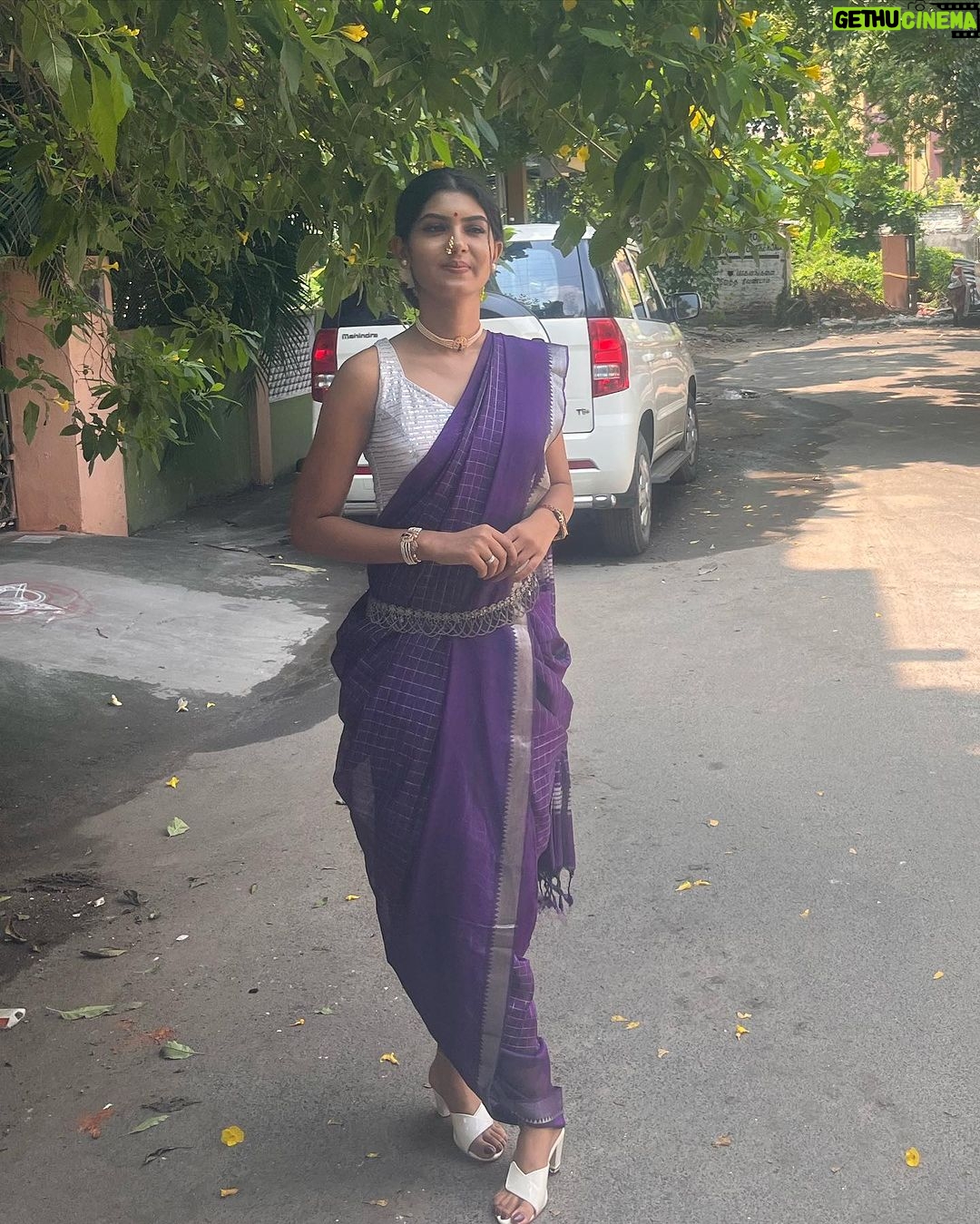 Upasana Rai Instagram - Bengali 🪢 marathi When Indian styles combine . #upasanarc #upasana #bengali #marathi #indianwear #festivewear #saree #sareelove #sareefashion #sareedrape #marathisaree #ootd #fashionmodel #lookoftheday #durgapuja #duggadugga