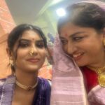 Upasana Rai Instagram - Bengali 🪢 marathi When Indian styles combine . #upasanarc #upasana #bengali #marathi #indianwear #festivewear #saree #sareelove #sareefashion #sareedrape #marathisaree #ootd #fashionmodel #lookoftheday #durgapuja #duggadugga