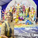 Upasana Rai Instagram - A little late to the party.. Pujo looks out.. Saptami evening darshan and food at its best . #puja #upasanarc #upasana #saptami #durgapuja #duggadugga