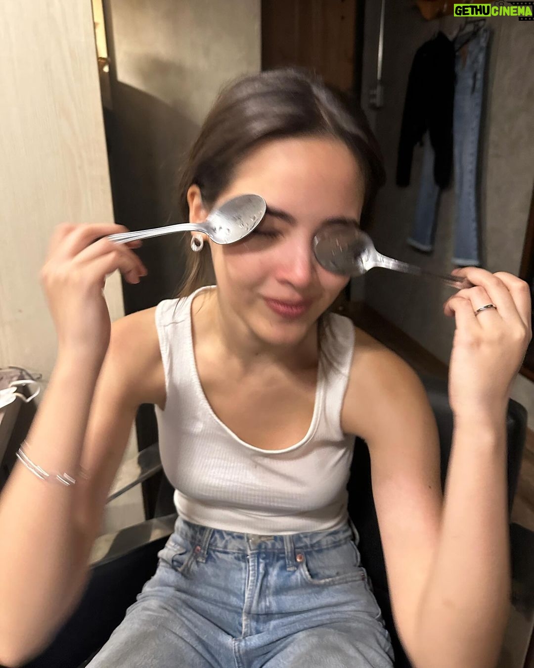 Urassaya Sperbund Instagram - I have actually been working veryyyy hard 😌#clapsherselfontheshoulder
