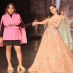 Urfi Javed Instagram - So here is my first ever Ramp walk for @labelarshisinghal with designer @arshisinghal_official at GICW 3.0 ❤️ Managed by @sannjuu 📸 @harrymalik__photography__