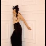 Urfi Javed Instagram - 🌩🌩🌩