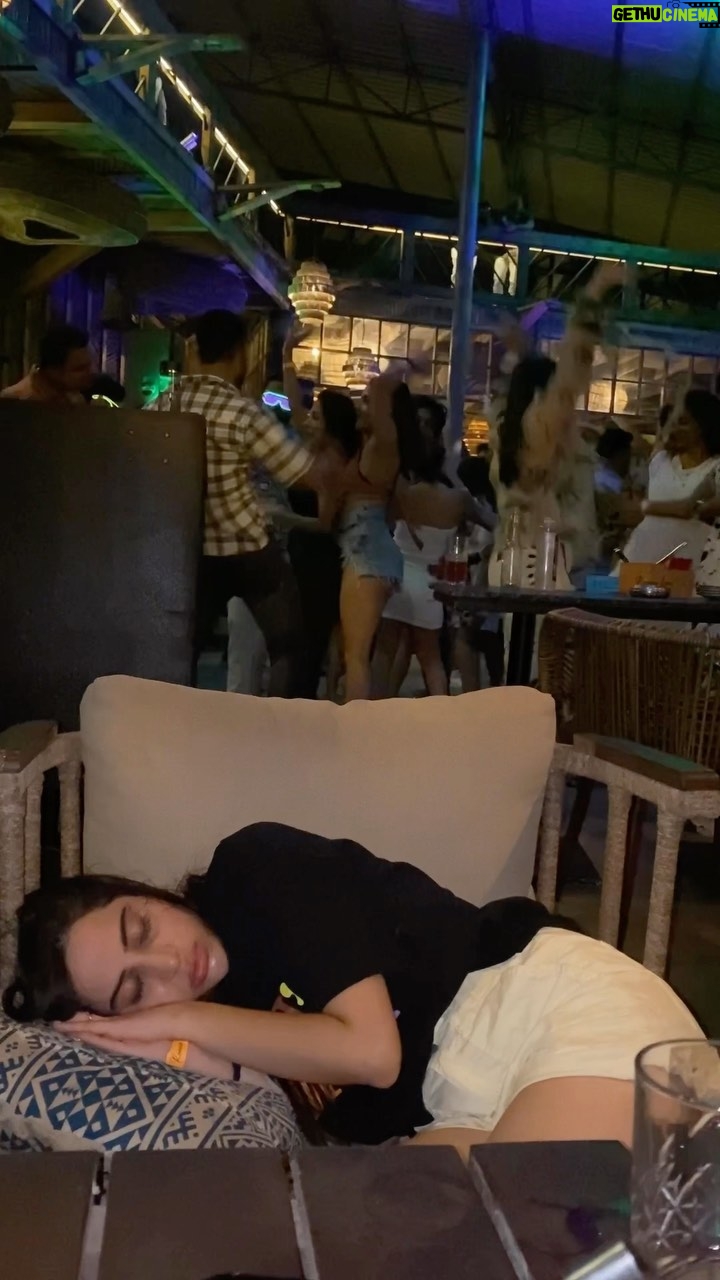 Urfi Javed Instagram - Birthday expectation vs reality ! I was just so tired that I just couldn’t !
