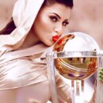 Urvashi Rautela Instagram - FIRST ACTOR TO OFFICIALLY LAUNCH & UNVEIL “CRICKET WORLD CUP 2023 TROPHY 🏆” AT THE EIFFEL TOWER IN PARIS FRANCE 🇫🇷 #trulyhumbled Thank you @icc @cricketworldcup @france_cricket 🏏 ☆ ☆ ☆ ☆ ☆ ☆ ☆ ☆ #love #UrvashiRautela #UR1 #cricket #CricketWorldCup #India #paris #france #worldcup Eiffel Tower - Paris, France
