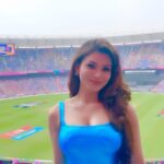 Urvashi Rautela Instagram - INDIA 🇮🇳 Vs PAK 🇵🇰 #WorldCup 🏆 2023 🪬 ☆ ☆ ☆ ☆ ☆ ☆ ☆ ☆ ☆ ☆ ☆ ☆ ☆ ☆ ☆ ☆ #love #UR1 #reels #reelsinstagram #reelitfeelit #reelkarofeelkaro #reel #reelsvideo #reelsindia #actor #dance #girl #instagood #trending #India #instagram #india #humtohdeewane #urvashirautela #yaseerdesai # #pink #kathak #india #pakistan #cricket Narendra Modi Stadium - Ahmedabad