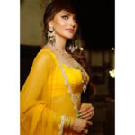 Urvashi Rautela Instagram - प्यार तो बहुत लोग करते हैं; लेकिन मेरे जैसा प्यार कोई नहीं कर सकता क्यों कि किसी के पास तुम जो नहीं हो 🌙 🌙 👸🏻 @jewelsaga.jaipur @kmundhe4442 @rajat_saini_official @spinshotproduction ☆ ☆ ☆ ☆ ☆ ☆ ☆ ☆ #love #UrvashiRautela #UR1