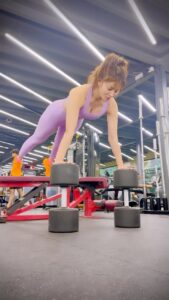 Urvashi Rautela Instagram - Do you guys like doing push ups ?💜 Having a little fun on chest day 🏋️‍♀️ ☆ ☆ ☆ ☆ ☆ ☆ ☆ ☆ ☆ ☆ ☆ ☆ ☆ ☆ ☆ ☆ ☆ ☆ ☆ ☆ ☆ ☆ ☆ ☆ #fitnessmotivation #fitness #MMA #fitness #health #motivation #Workout #boxing #gym #coreworkout #lowerabsworkout #abs #absworkout #squats #boxing #bööty #hamstrings #legday #treadmill #reels #reelsinstagram #reelitfeelit #reelkarofeelkaro #reel #reelsvideo #reelsindia #actor #dance #girl #instagood #love #urvashirautela
