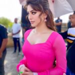 Urvashi Rautela Instagram – Sachi mohabbat zindagi main sirf ek baar hoti hai… aur jab hoti hai, toh koi bhagwan ya khuda usse nakamayab nahi hone deta 💕

☆

☆

☆

☆

☆

☆ 

☆

☆

  #love #UrvashiRautela #UR1 #humtohdeewane