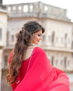 Urvashi Rautela Instagram - ।। जय श्री राम ।।

☆

☆

☆

☆

☆

☆ 

☆

☆

  #love #UrvashiRautela #UR1 #jaishreeram