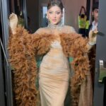 Urvashi Rautela Instagram - 🤎 ☆ ☆ ☆ #love #UrvashiRautela #UR1 #reels #reelsinstagram #reelitfeelit #reelkarofeelkaro #reel #reelsvideo #reelsindia #actor #dance #girl #instagood #trending #India #instagram #india #cannes #cannesfilmfestival #amfar #iifa #pahadi #atlelierzuhra