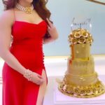 Urvashi Rautela Instagram - AFTER AN ASTONISHING 75 HOURS OF NON-STOP DANCING for #LOVEDOSE 2 ☆ ☆ ☆ ☆ ☆ ☆ ☆ ☆ ☆ ☆ ☆ ☆ ☆ ☆ ☆ ☆ #love #UR1 #reels #reelsinstagram #reelitfeelit #reelkarofeelkaro #reel #reelsvideo #reelsindia #actor #dance #girl #instagood #trending #India #instagram #india #urvashirautela #pink #kathak #india #cricket #parisfashionweek #red #bollywood #birthday #vigdiyanheeryan