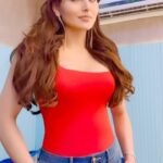Urvashi Rautela Instagram - When you finally figure out the perfect schedule for your Valentine's Day 🌹❤️ ☆ ☆ ☆ ☆ ☆ ☆ ☆ ☆ ☆ ☆ ☆ ☆ ☆ ☆ ☆ ☆ #love #UR1 #reels #reelsinstagram #reelitfeelit #reelkarofeelkaro #reel #reelsvideo #reelsindia #actor #dance #girl #instagood #trending #India #instagram #india #urvashirautela #pink #kathak #india #cricket #parisfashionweek #red #bollywood #valentines #valentine #valentinesday #red #rollsroyce