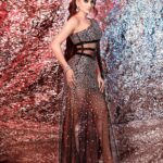 Urvashi Rautela Instagram - Thank you Mr Anand P & Shri Amitabh Bachchan sir. A spectacular & exquisite night full of art, creativity & fashion 💎 💫 @gunikamehraofficial @louisvuitton @versace @junejasanchi @prashantsamtani @prashantsamtaniphotography ☆ ☆ ☆ ☆ ☆ ☆ ☆ ☆ #love #UrvashiRautela #UR1 #amitabhbachchan Mumbai, Maharashtra
