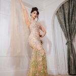 Urvashi Rautela Instagram - 2024 💎 @designersandus @jasleen_stylediva @zamalsamanphotography @weddingzbyfaisal ☆ ☆ ☆ ☆ ☆ ☆ ☆ ☆ #love #UrvashiRautela #UR1 Mumbai, Maharashtra