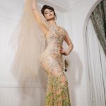 Urvashi Rautela Instagram - 2024 💎 @designersandus @jasleen_stylediva @zamalsamanphotography @weddingzbyfaisal ☆ ☆ ☆ ☆ ☆ ☆ ☆ ☆ #love #UrvashiRautela #UR1 Mumbai, Maharashtra