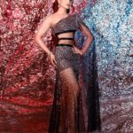 Urvashi Rautela Instagram - Thank you Mr Anand P & Shri Amitabh Bachchan sir. A spectacular & exquisite night full of art, creativity & fashion 💎 💫 @gunikamehraofficial @louisvuitton @versace @junejasanchi @prashantsamtani @prashantsamtaniphotography ☆ ☆ ☆ ☆ ☆ ☆ ☆ ☆ #love #UrvashiRautela #UR1 #amitabhbachchan Mumbai, Maharashtra